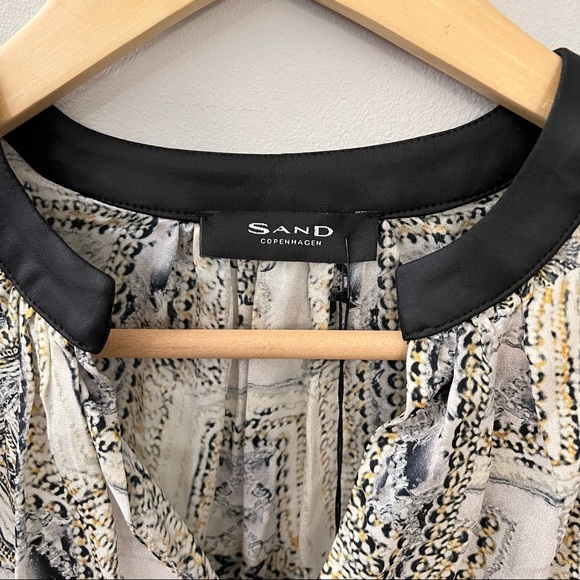 NWT SAND Copenhagen Silk Sleeveless Blouse - Picture 10 of 12